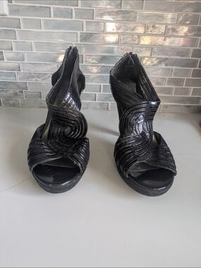 Steve Madden Black Glossy Strappy High Heel Sandals